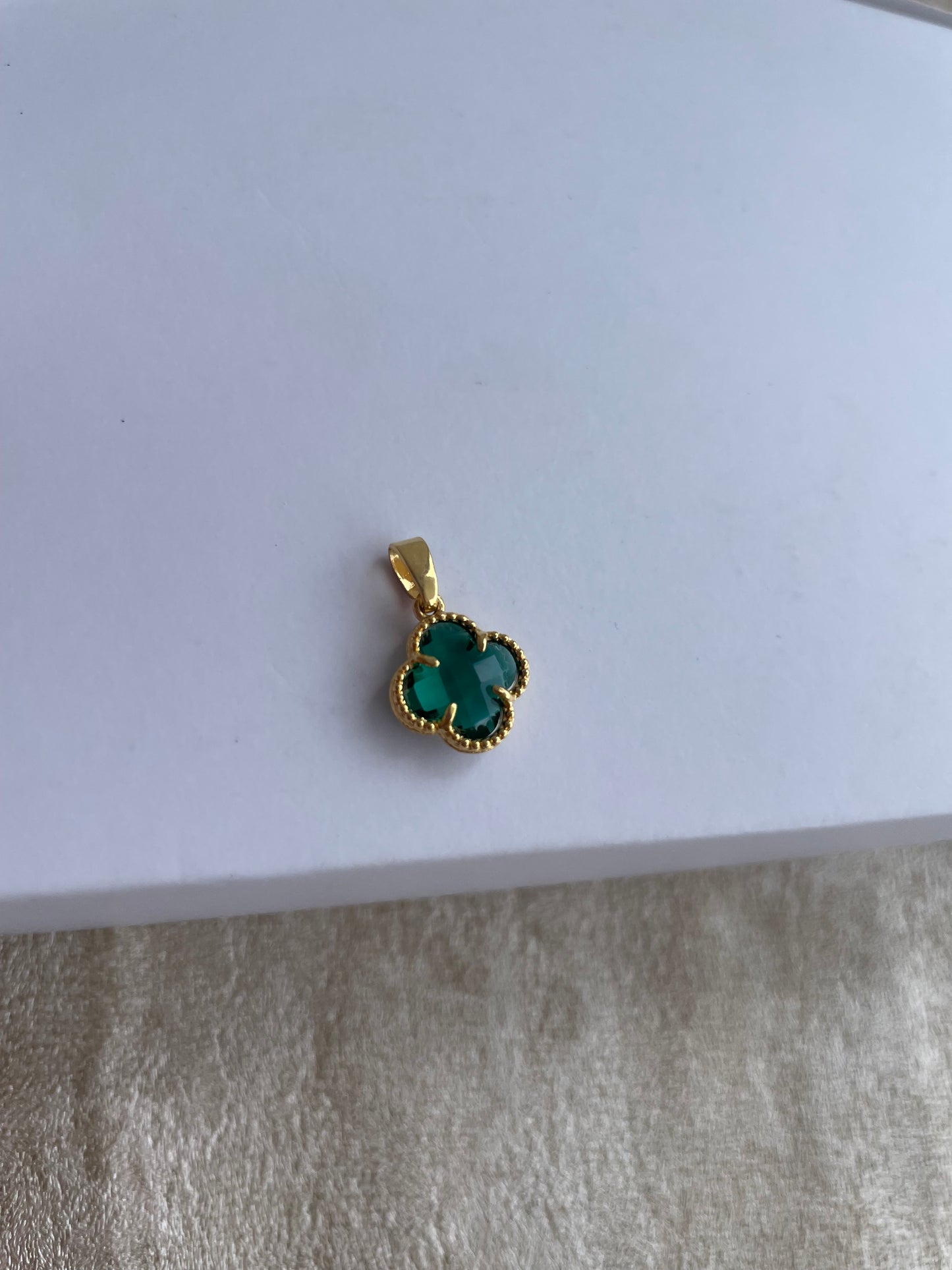 REF: 27101 DIJE TREBOL